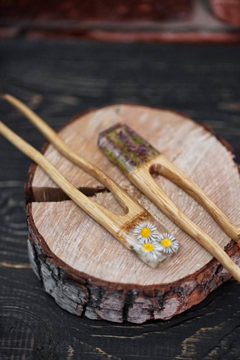 Personalisierte Haarforke, Schmuck-Harz-Haarnadel, Holz-Haargabel Mit Blumen, Holz-Haar-sticks, Zubehör Für Langes Haar, Weihnachtsgeschenk Personalisierte Haarforke, Schmuck-Harz-Haarnadel, Holz-Haargabel Mit Blumen, Holz-Haar-sticks, Zubehör Für Langes Haar, Weihnachtsgeschenk von Handsland