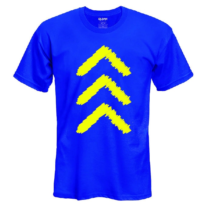 Down-Syndrom Bewusstsein T-Shirt Drei Pfeile, Blau & Gelb Übergroße Chevrons von HandsomePotato