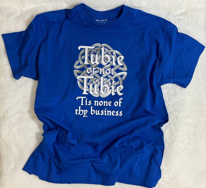 Tubie Or Not Geht Dich Nichts An Lustige Essen Sonde G-Tube Body Shirt Strampler Kleidung Baby Kleinkind von HandsomePotato