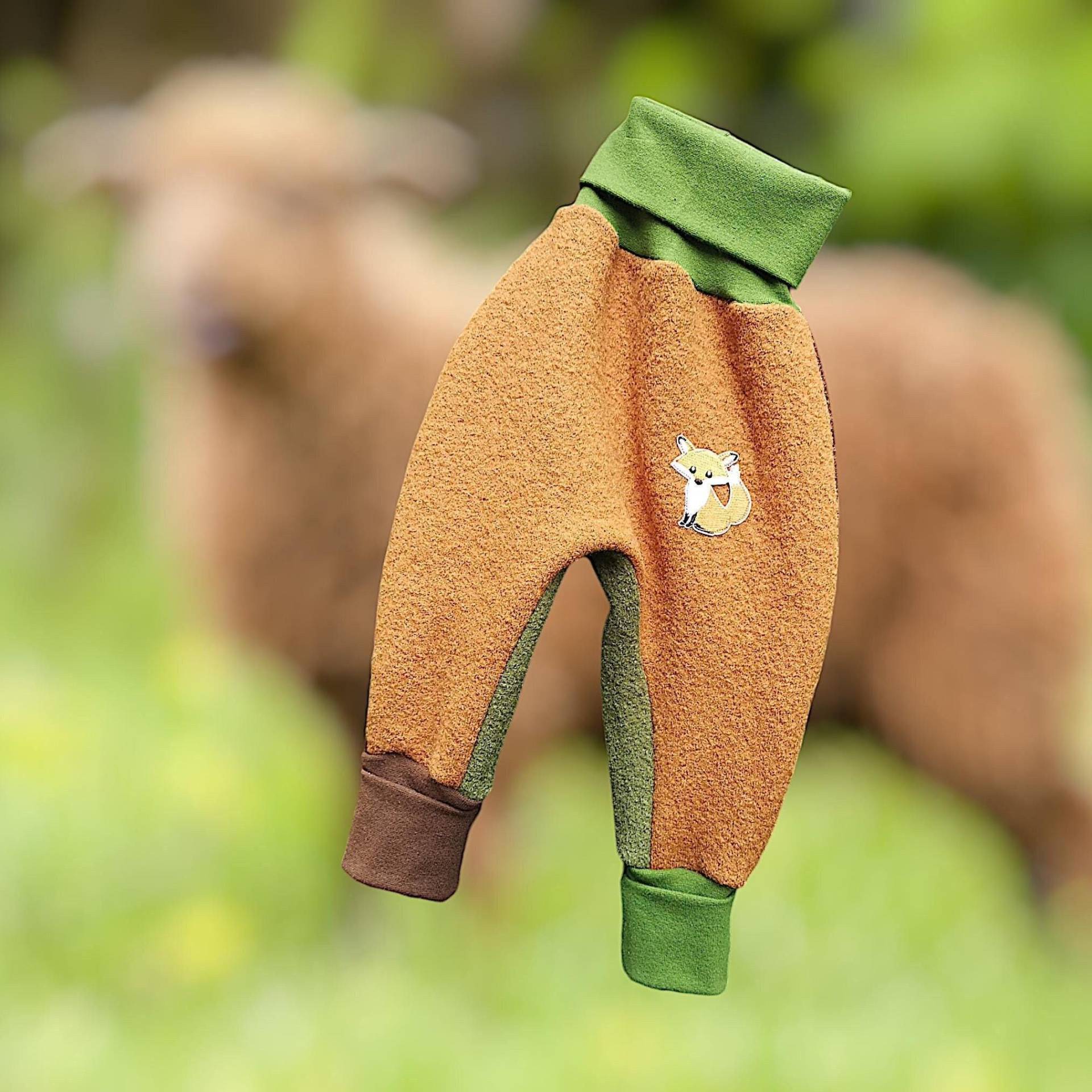 Wollwalk-Hose Kinder 74/80 Senf-Braun Fuchs Baum Mitwachshose 100% Wolle, Atmungsaktiv, Wärmereguliernd Kinderkleidung Handmade Unikat Wollwalk-Hose Kinder 74/80 Senf-Braun Fuchs Baum Mitwachshose 100% Wolle, Atmungsaktiv, Wärmereguliernd Kinderkleidung Handmade Unikat von Handundherzgemachtes