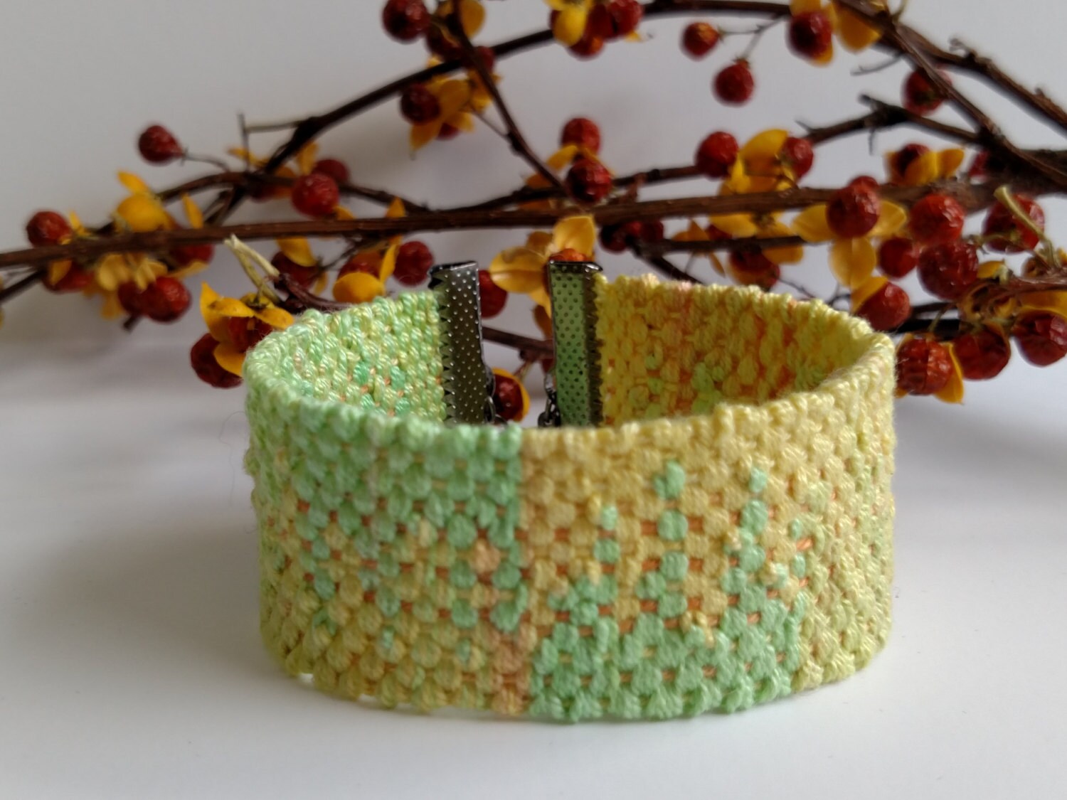 Webarmband, Seidenarmband, Boho Armband, Interlock #b1612 Webarmband, Seidenarmband, Boho Armband, Interlock #b1612 von HandwovenWonders