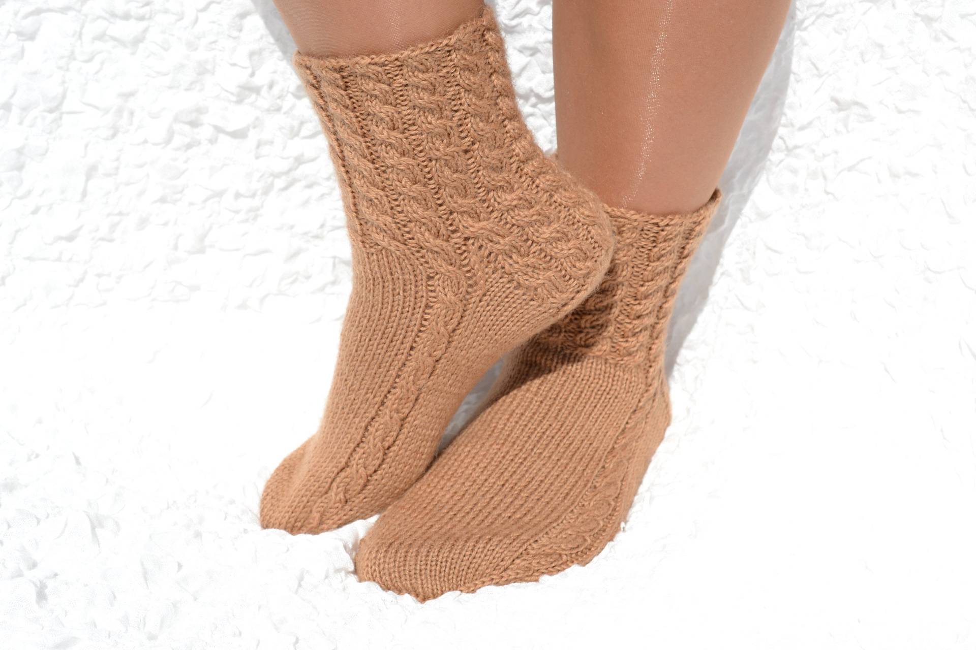 Braune Wollsocken, Handgestrickte Braune Zopfsocken, Wollsocken Für Frauen, Socken von HandyDuo