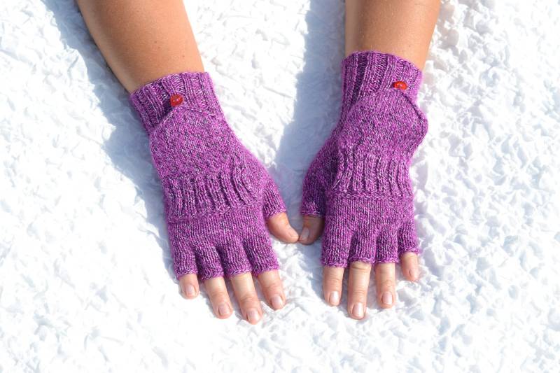 Hand Gestrickte Halbe Fingerhandschuhe Konvertierbar Zu Fäustlinge, Kleine Handschuhe, Handschuhe Aus Wolle von HandyDuo