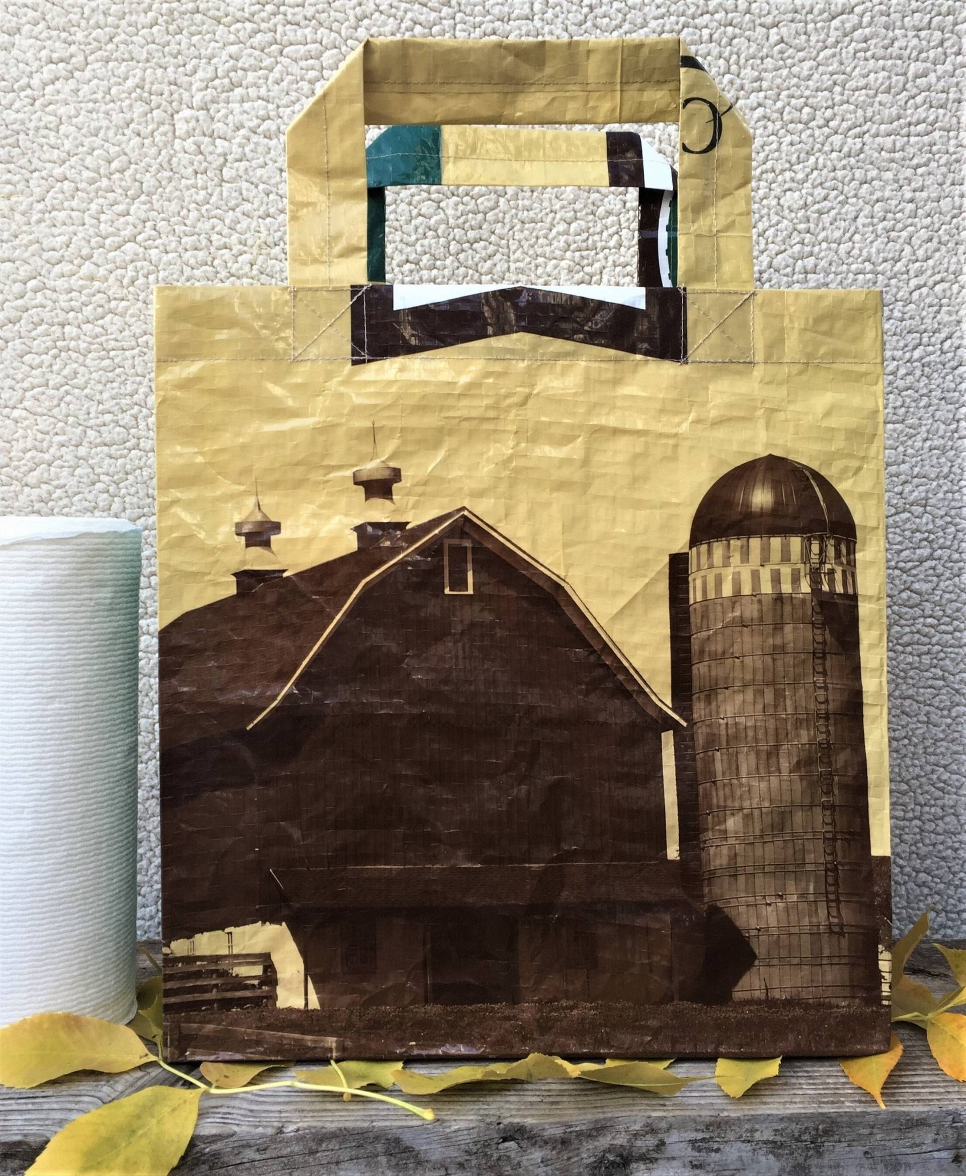 Recycelte Futtertasche Tote, Wiederverwendbare Einkaufstasche, Einkaufstasche Recycelte Payback Scheune Silo Recycelte Futtertasche Tote, Wiederverwendbare Einkaufstasche, Einkaufstasche Recycelte Payback Scheune Silo von HandyTotes