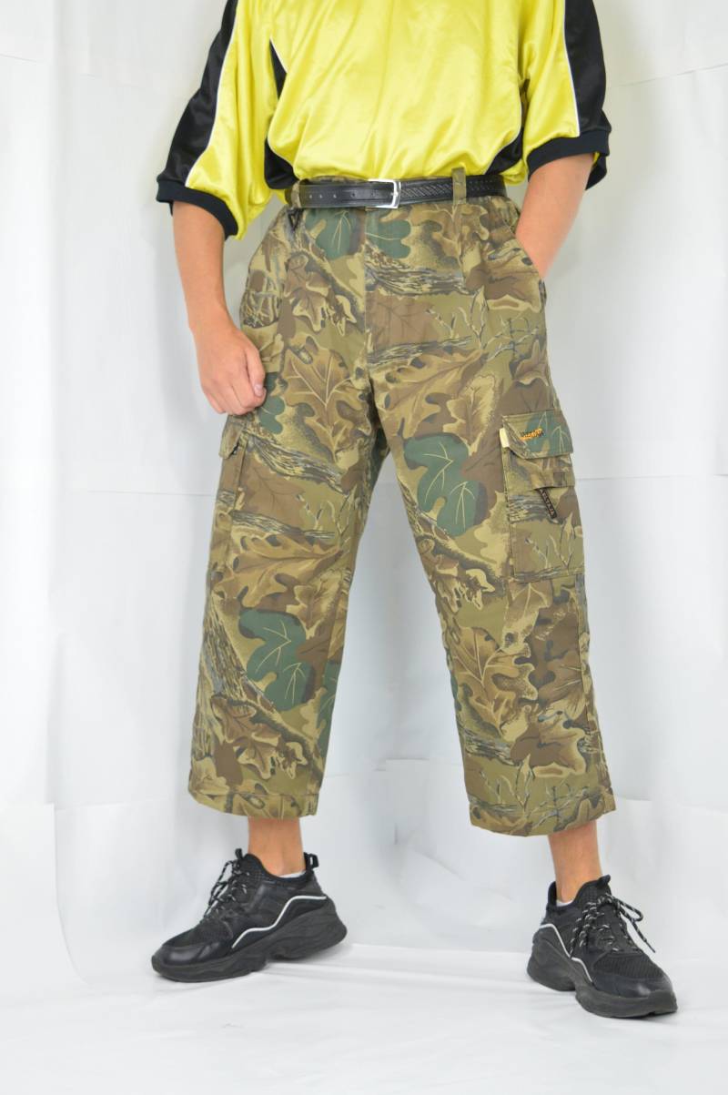Vintage Cargo Camouflage Militär Armee Hose von HangerVintage