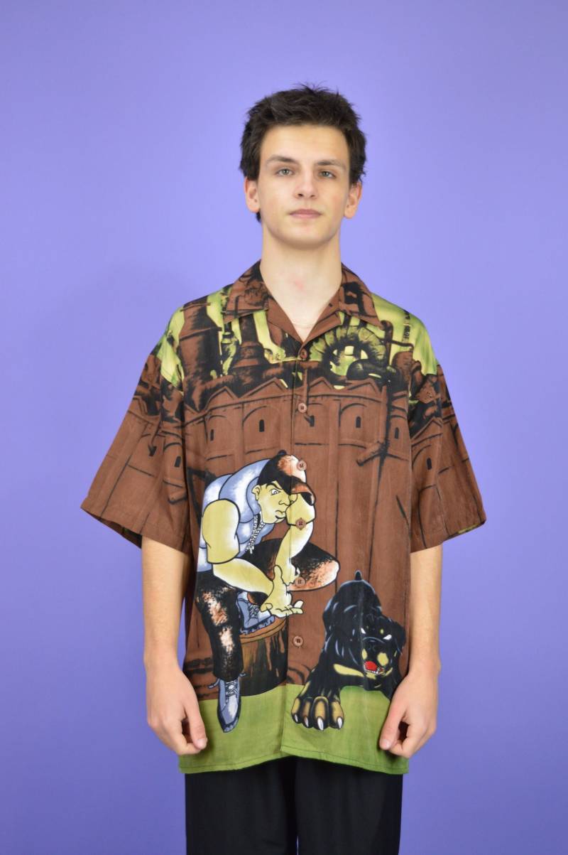 Vintage Multicolour Rave Anime Festival Grafik Shirt von HangerVintage