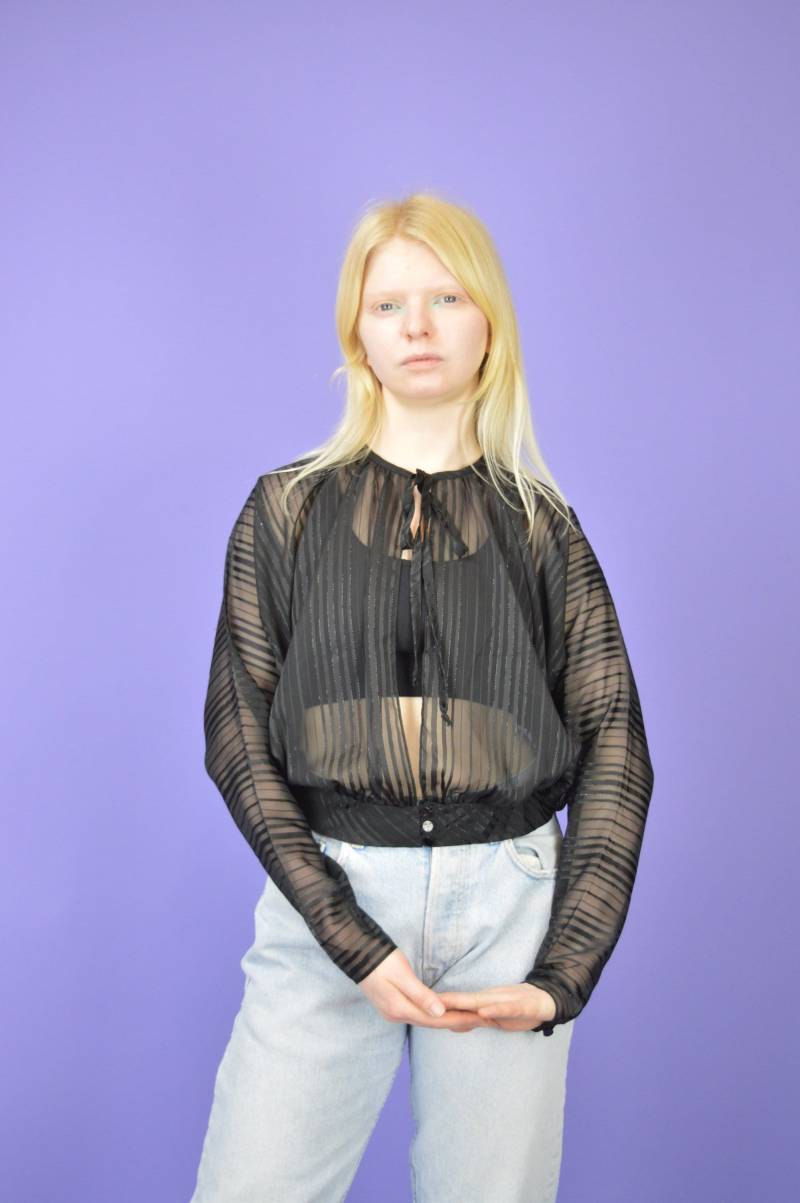 Vintage Schwarz Transparent Klassisch 80Er Langarm Shirt {W474} Vintage Schwarz Transparent Klassisch 80Er Langarm Shirt {W474} von HangerVintage