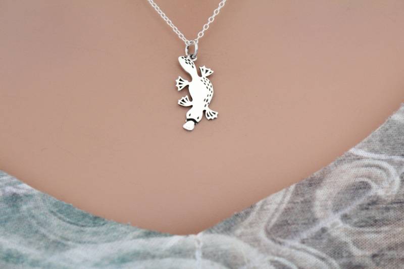 925 Silber Schnabeltier Charm Halskette Entzückender Tier Anhänger von HannahCatherines