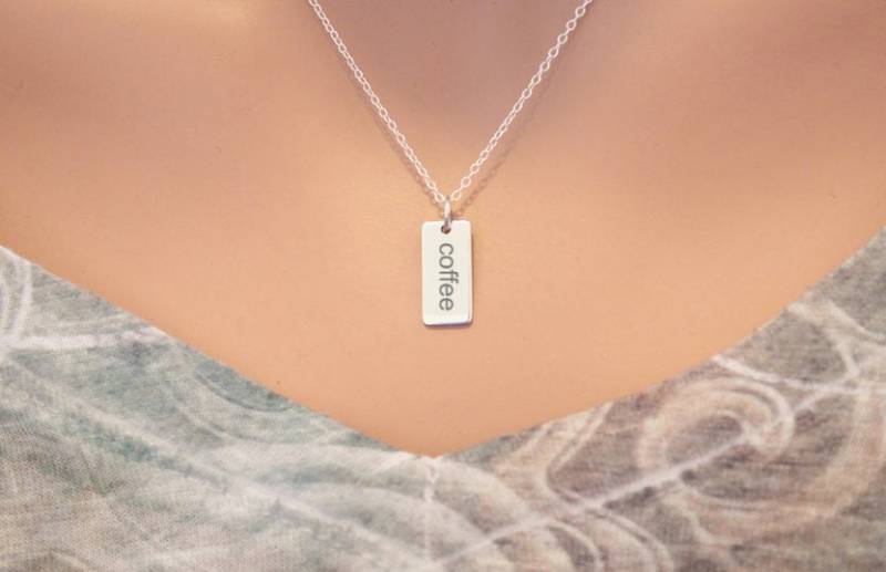 Kaffee Anhänger Aus Silber 925 Mit Gravur von HannahCatherines