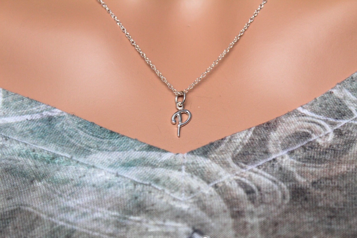 sterling Silber Schreibschrift Initial P Halskette von HannahCatherines