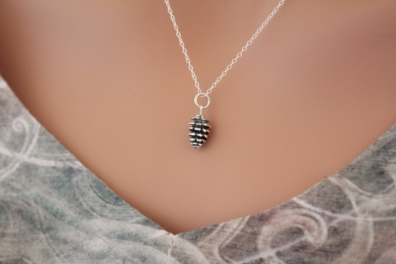 925 Silber Tannenzapfen Anhänger Halskette von HannahCatherines