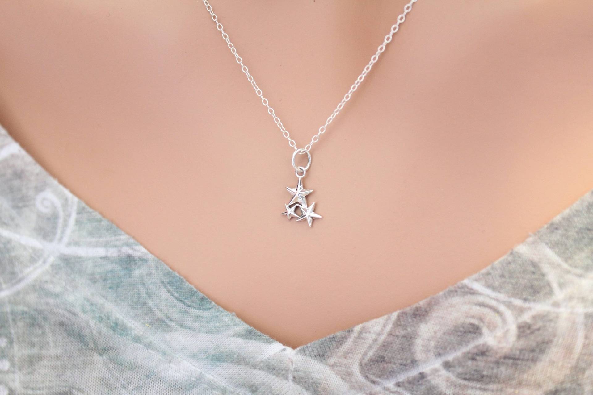 Sterling Silber Drei-Stern-Anhänger Halskette Sternhaufen Anhänger von HannahCatherines