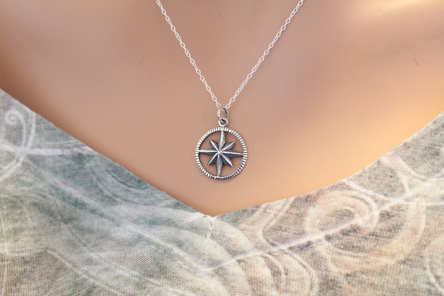 Sterling Silber Starburst Kompass Halskette Reise Schmuck von HannahCatherines