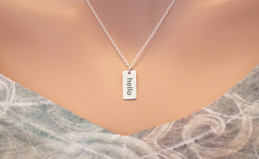 sterling Silber Hallo Charm Halskette - Personalisierte Schrift von HannahCatherines