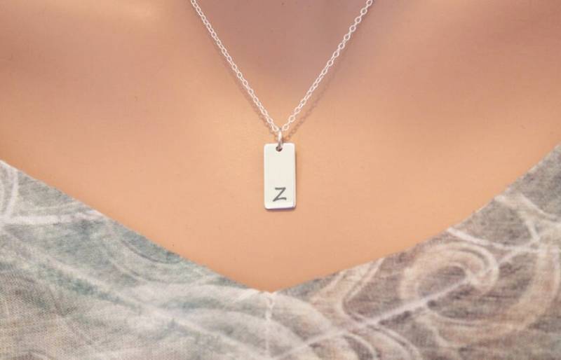 sterling Silber Initial Z Halskette Charm Mit Gravur von HannahCatherines