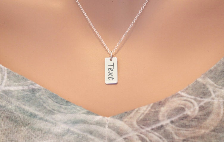 sterling Silber Personalisierte Bar Halskette Personalisierter Text von HannahCatherines