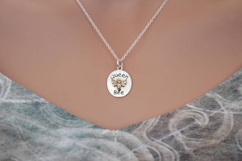 sterling Silber Queen Bee Halskette Bronze Bienenanhänger sterling Silber Queen Bee Halskette Bronze Bienenanhänger von HannahCatherines