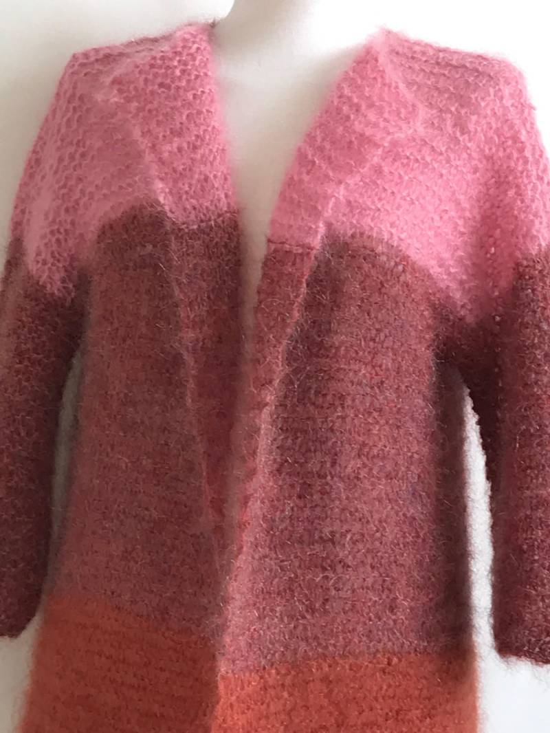 Handgestrickte Mohair-strickjacke Übergroßer Langer Wollpullover, Ganzjahresjacke von Hannaleatherfashion