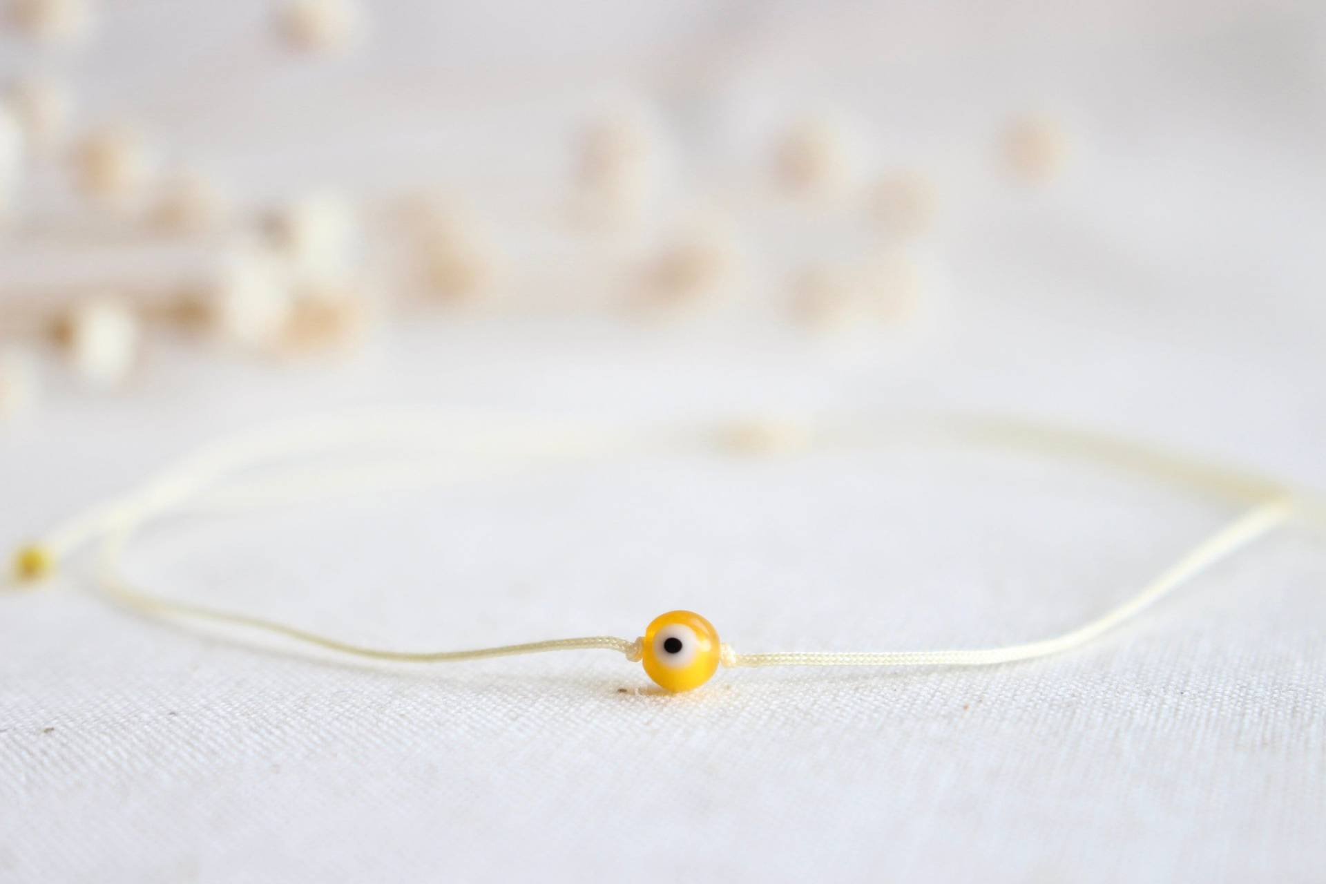 Ultra Slim Kordel Evil Eye Gelb Armband/Fußkette - Tinylittlepiecesshop von HannischJewelry