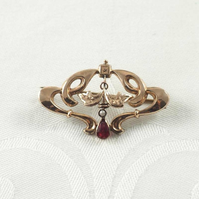 Jugendstil Herzblatt Brosche, Gold Filled, Rubintropfen/Kunstperlen, Deutschland 1900 von HanseaticJewels
