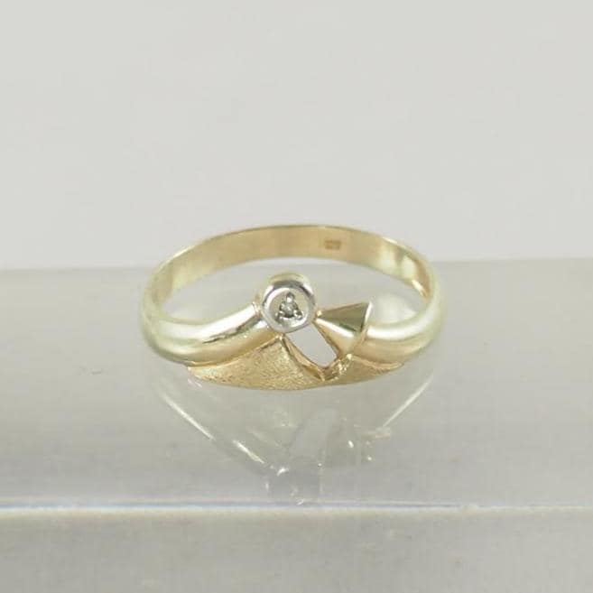 Vintage 14K Gelbgold Tiara Ring, Größe Usa 8, Deutschland 1970Er Jahre Vintage 14K Gelbgold Tiara Ring, Größe Usa 8, Deutschland 1970Er Jahre von HanseaticJewels