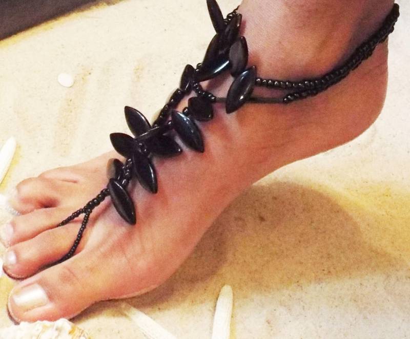 Barfuss Sandalen-Fußkettchen-strand Hochzeit Barfuss Sandalen-Schwarz Sandalen Barfuß Sandalen-Boho-Fuß-Schmuck von HappiFeet