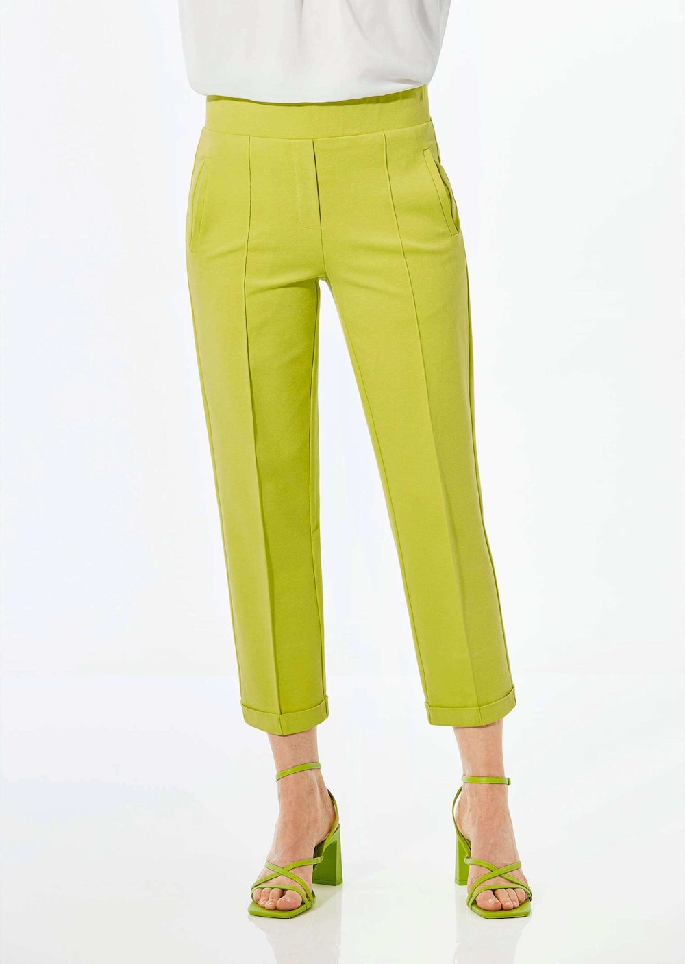 Große Größen Hose mit 7/8-Länge, Damen, grün, Größe: 24, Viskose/Synthetische Fasern, Happy Size DE Women von GOLDNER