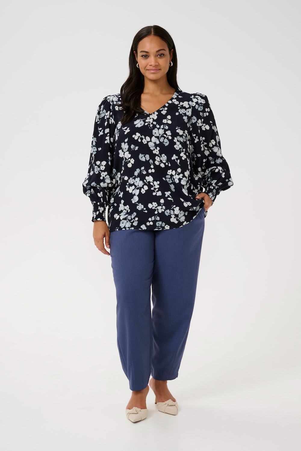 Große Größen Langarm-Bluse Regular fit, Damen, grau, Größe: 48, Viskose, Happy Size Women Große Größen Langarm-Bluse Regular fit, Damen, grau, Größe: 48, Viskose, Happy Size Women von Happy Size Women