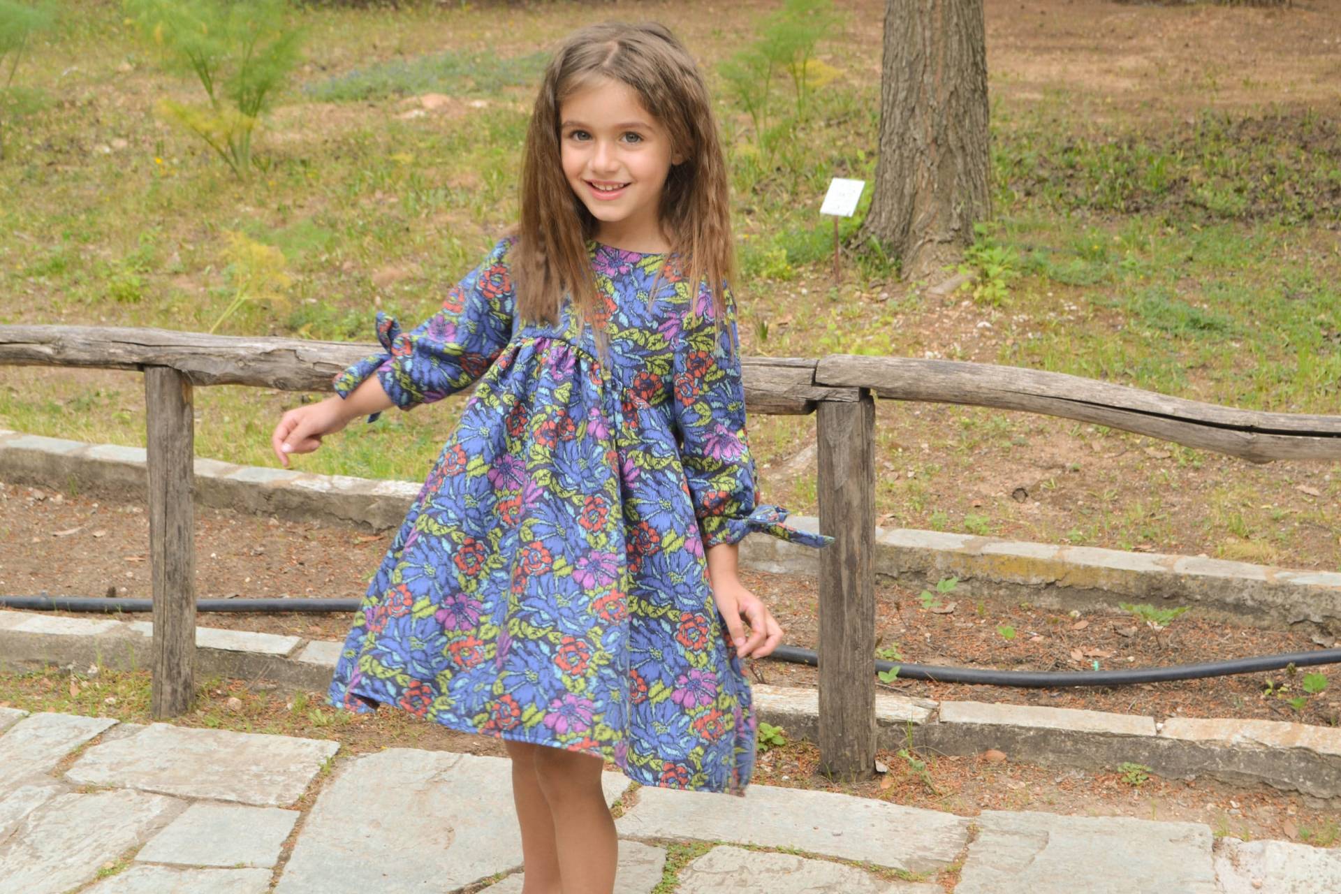 Frühlingskleid, Frühling Geküsst, Florales Outfit, Geschenkideen Zum Muttertag, Blaues Kleid, Kleinkindkleid, Sommermädchen, 3/4 Ärmel von HappyButtonStore