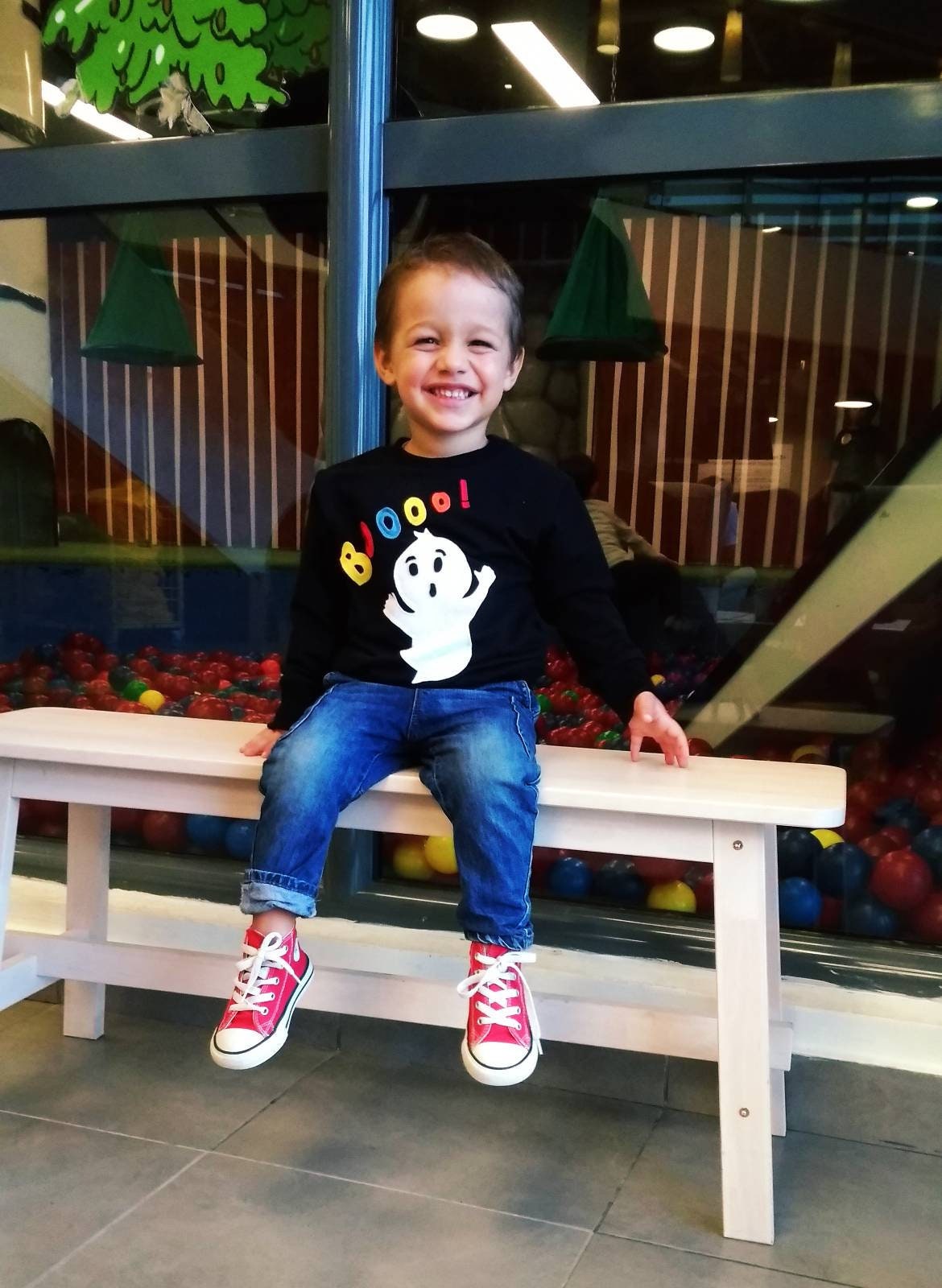 Geister Sweatshirt Halloween Vintage Kleinkind Geist Applikation Outfit Boy Es Shirt von HappyButtonStore