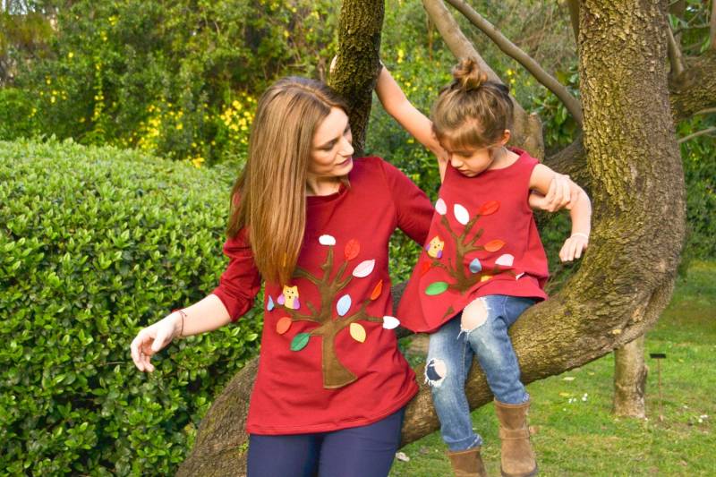 Mutter Und Tochter Passende Kleid Outfit Muttertag Geschenkideen Frühling Shirt von HappyButtonStore