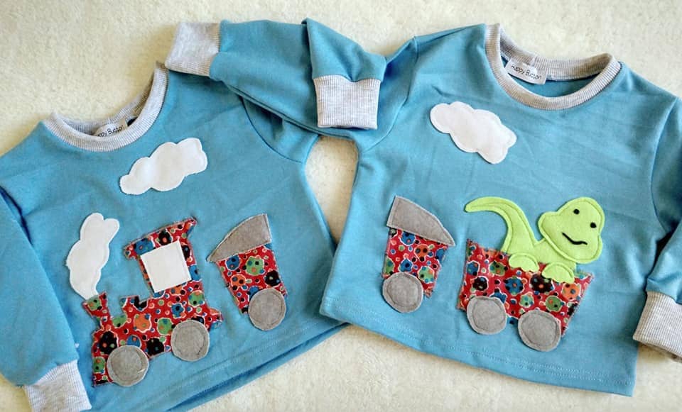 Tweens Set, Dinosaurier Im Zug, Outfit, Brüder Set Von Zwei Hemden, Shirts, Passende Outfit von HappyButtonStore