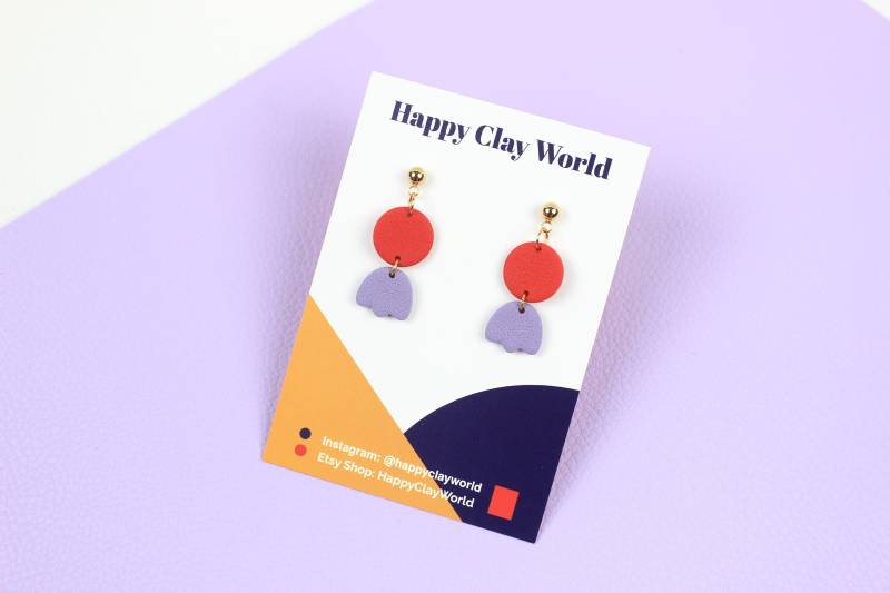 Polymer Clay Ohrringe, Rot-Lila Handgemachte Hängeohrringe Aus Clay, Fimo Mit Edelstahl Kugelstecker von HappyClayWorld