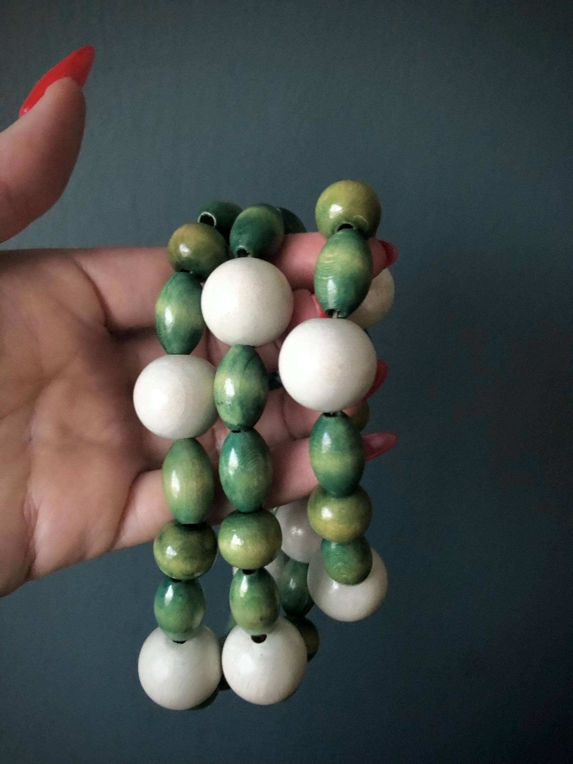 Boho Vintage Holzperlenkette/Schmuck 1970Er Jahre Blattgrüne Und Weiße Perlen Retro Halskette Boho Vintage Holzperlenkette/Schmuck 1970Er Jahre Blattgrüne Und Weiße Perlen Retro Halskette von HappyForestVintage