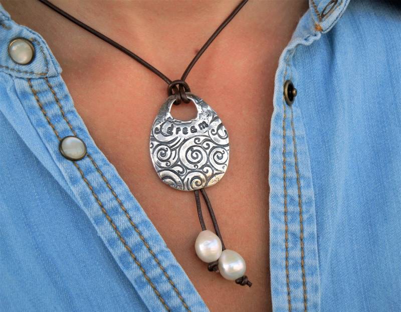 Boho Kette, Lariat Geknotete Leder Perlenkette, Lederkette, Schmuck Halskette Hippie von HappyGoLicky