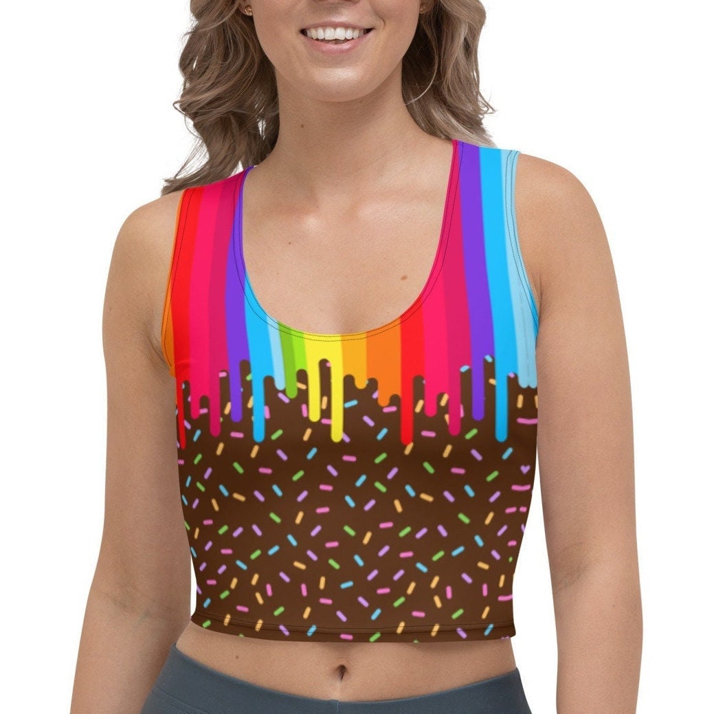 Regenbogen Candy Streuseln Und Icing Drip Crop Top in Schokolade. Perfekt Für Candyland Party, Festival, Yoga Oder Entspannung von HappyHeartAustralia