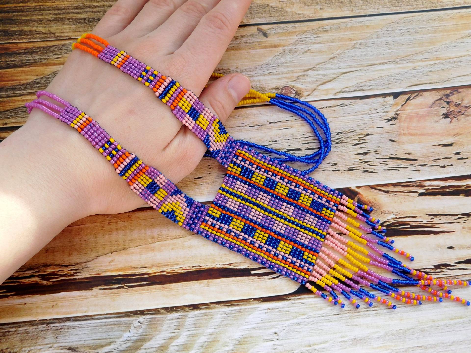 Halskette Aus Rocailles-Perlen Halskette Aus Rocailles-Perlen von HappyJewelryHelga
