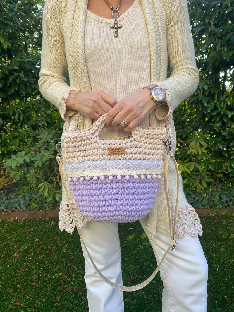 Boho Korbtasche Aus Baumwollkordel, Häkeltasche Mit Gurt, Boho Stil Lila Tasche, Tasche Geschenke Ideen, Happyschick von HappySchick