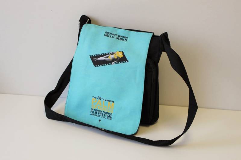 Licht Blau Blauer Crossbody Canvas Messenger Bag Umhängetasche Textil Tasche von HappyVintageHunter