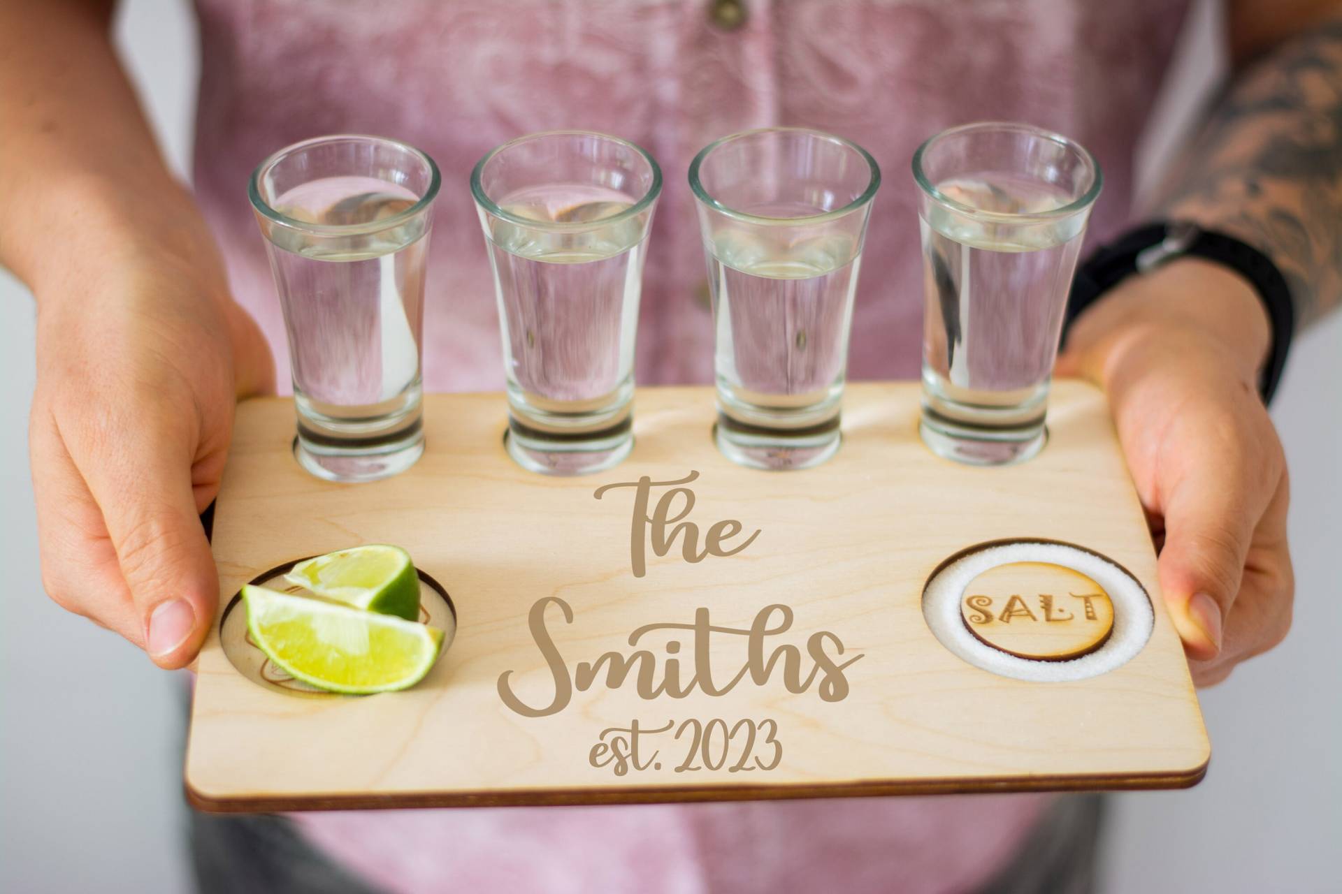 Tequila Flight Board, Geschenke, Drink Night, Shot Personalisiertes Flugboard von HappyWeddingArt