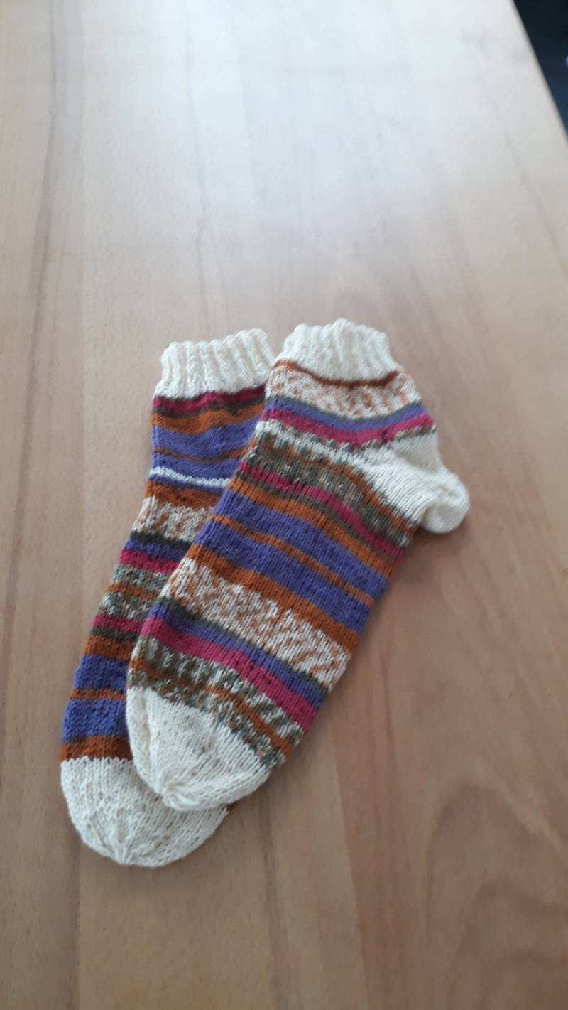 Wollsocken Handgestrickt von HappysocksDesigns