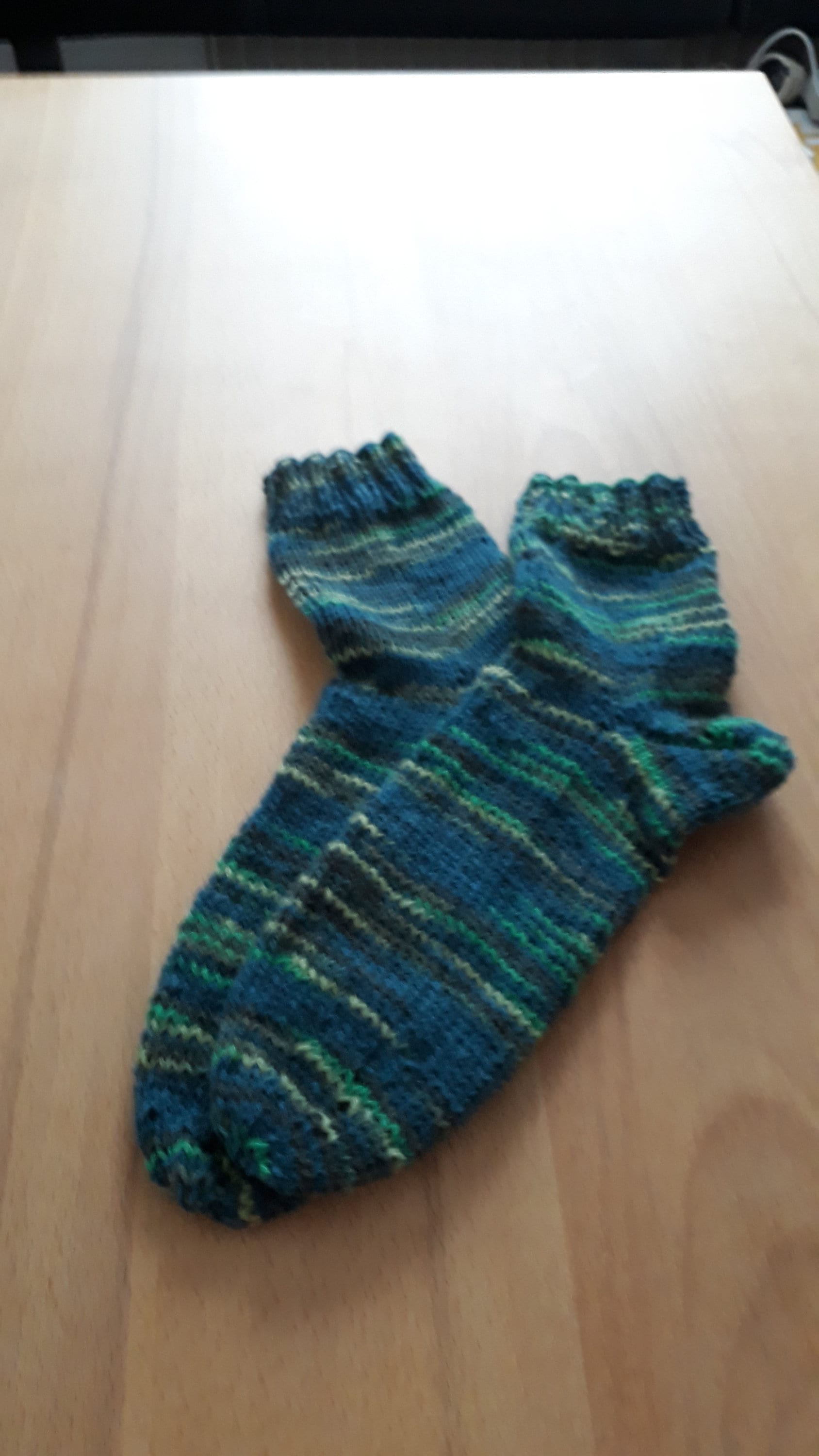 Wollsocken Handgestrickt Wollsocken Handgestrickt von HappysocksDesigns