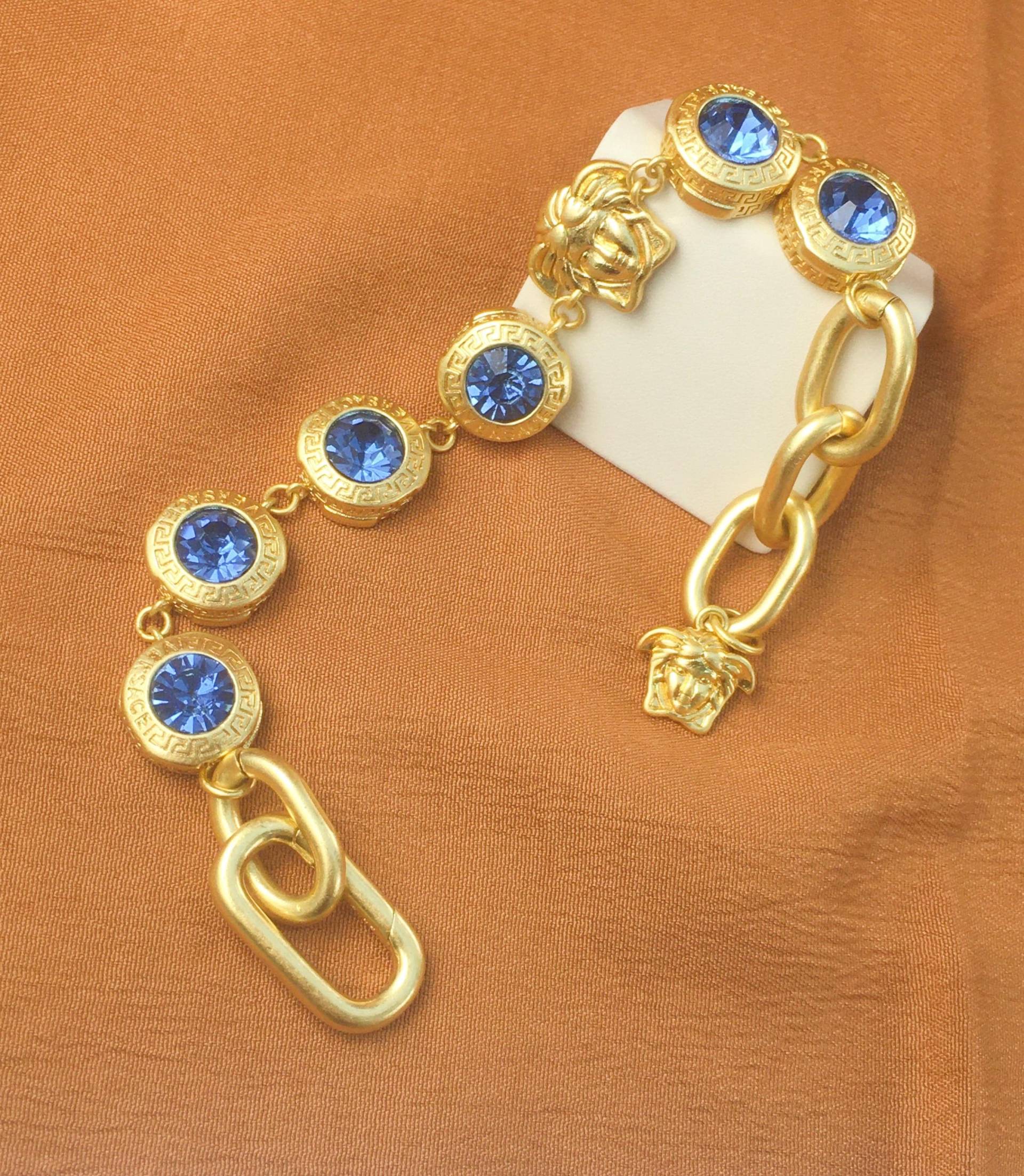 stilvolles Vintage Versace Armband - Inlay Mit Blauem Diamant von HaraldAckerstudio