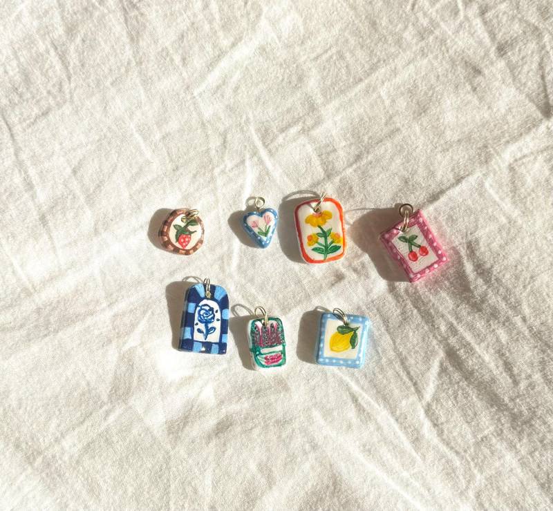 Charm Ton Handbemalte Charme Halskette Anhänger Sommer Gemalte Reize Lufttrocknender Schmuck Für Geschenke Sie Charm Ton Handbemalte Charme Halskette Anhänger Sommer Gemalte Reize Lufttrocknender Schmuck Für Geschenke Sie von HarestonHillCo