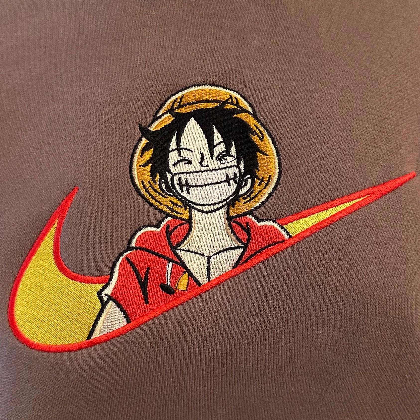 One Piece Luffy Hoodie Stickerei Oversize Sweatshirt Größe S One Piece Luffy Hoodie Stickerei Oversize Sweatshirt Größe S von HarleyTeile