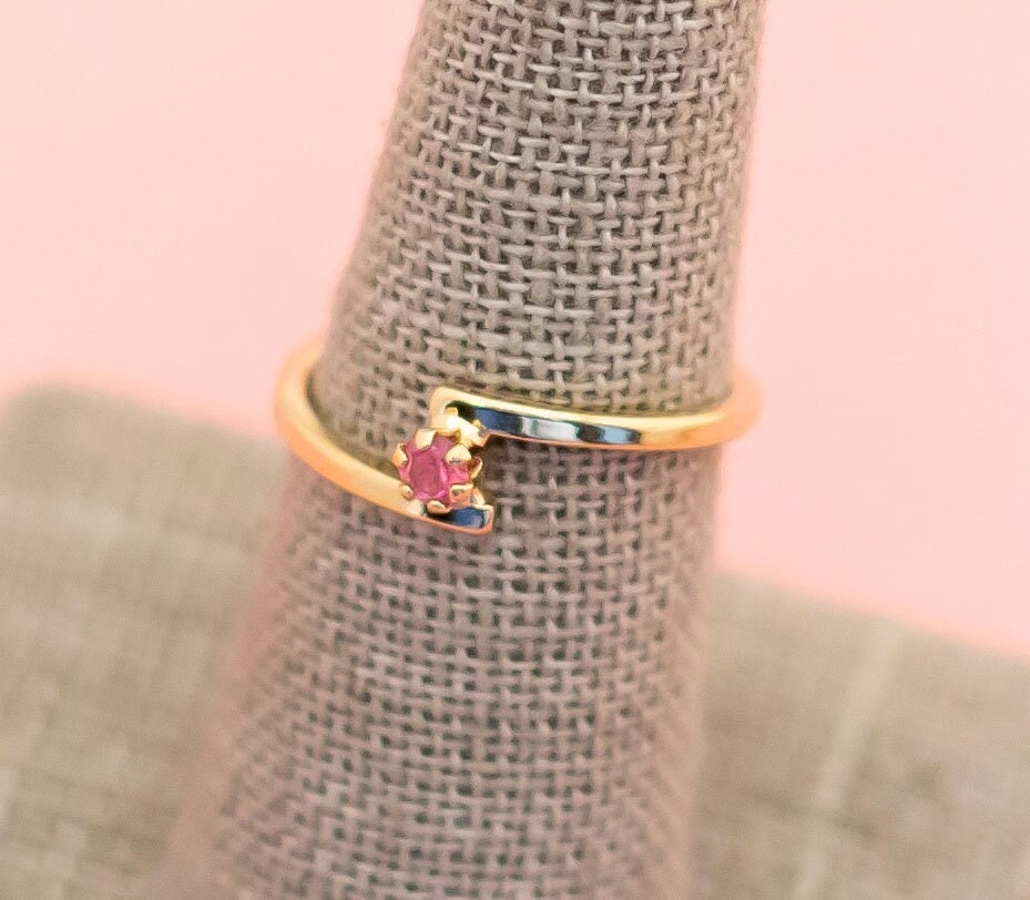 Vintage Gold Ton Pink Strass Ring | Größe 7 Avon H25 von HarmonyVintageStore