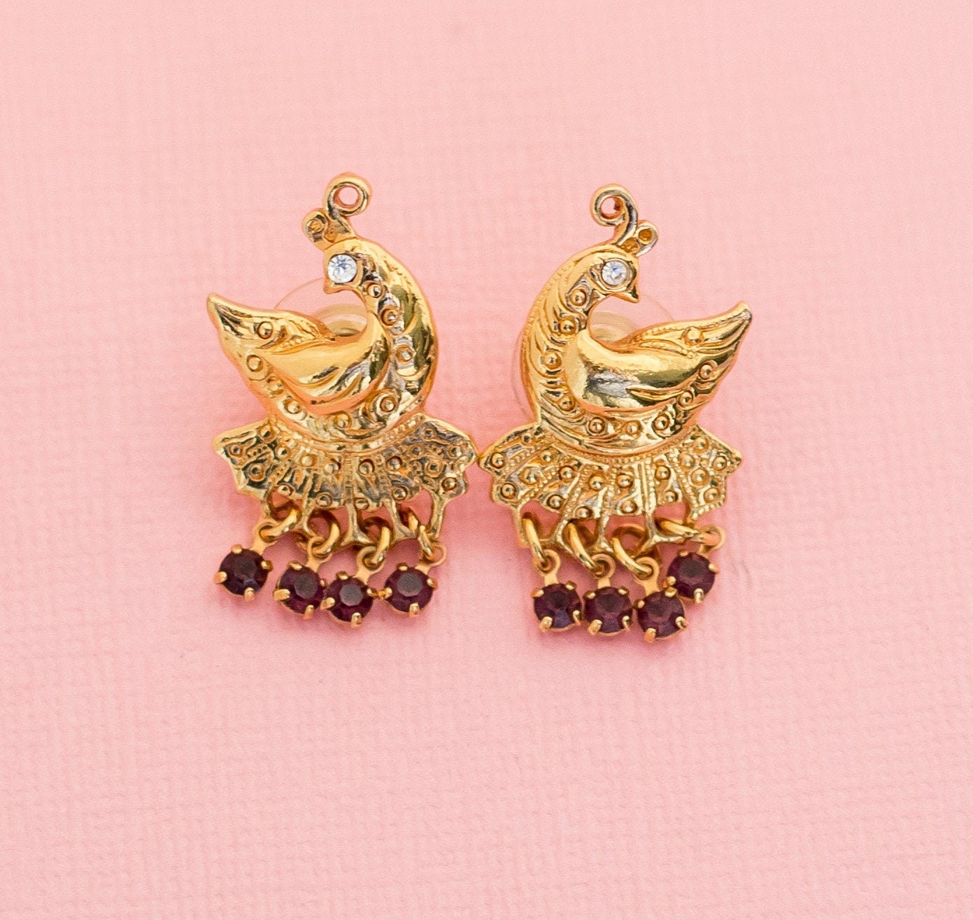 Vintage Goldene Vogelnest Ohrringe | Avon H15 von HarmonyVintageStore