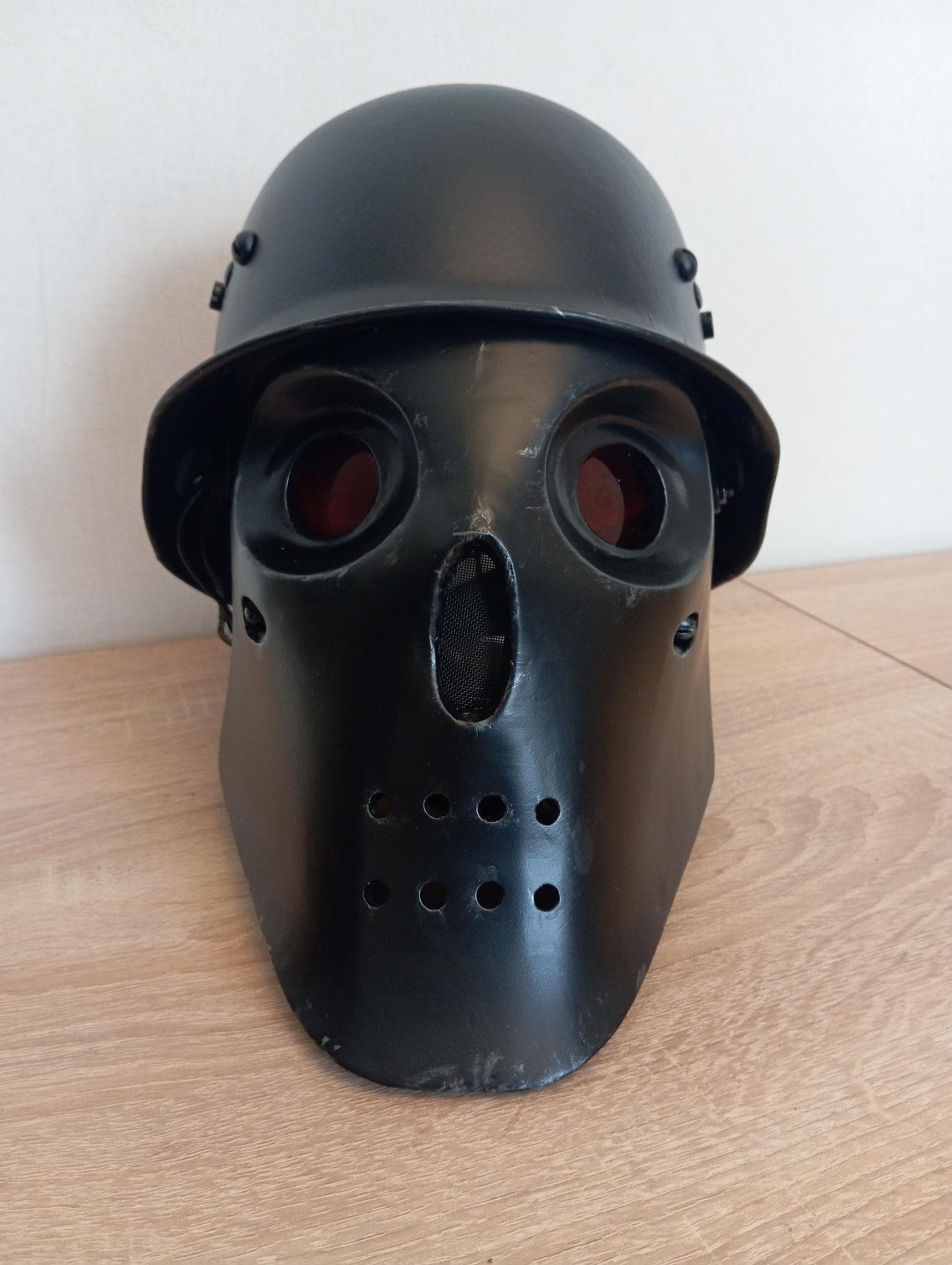 Wolfenstein New Order Gesichtsmaske Mit Helm - Individuell Angefertigt Aus 3D Gedruckten Teilen Wolfenstein New Order Gesichtsmaske Mit Helm - Individuell Angefertigt Aus 3D Gedruckten Teilen von Harry3Dprinter