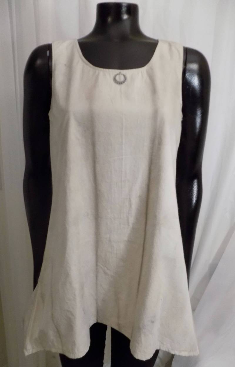 Eco Dyed Hellbraun Swing Top Eco Dyed Hellbraun Swing Top von HartlineDesigns