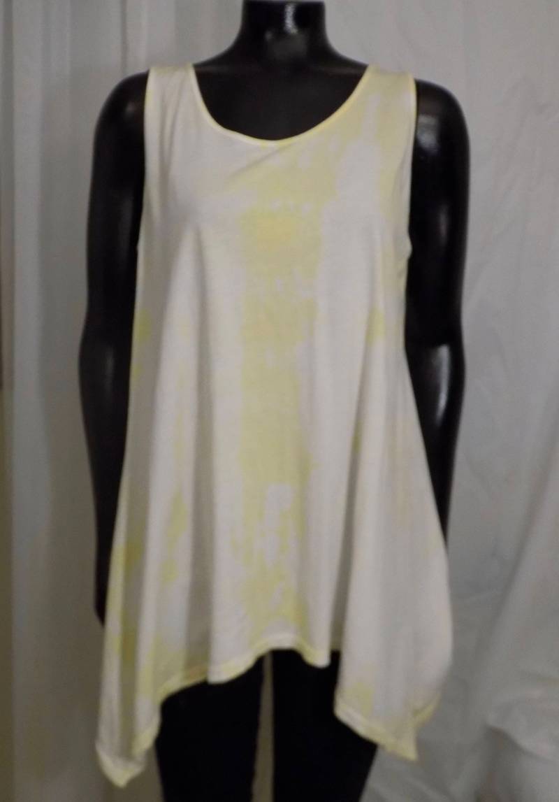 Eco Dyed Yellow Swing Damen Top Eco Dyed Yellow Swing Damen Top von HartlineDesigns